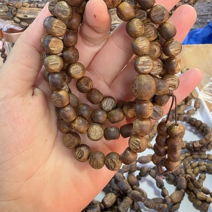 每***%沉香碎屑沉香奇楠沉香海南老白棋随型金钱珠多圈29克+