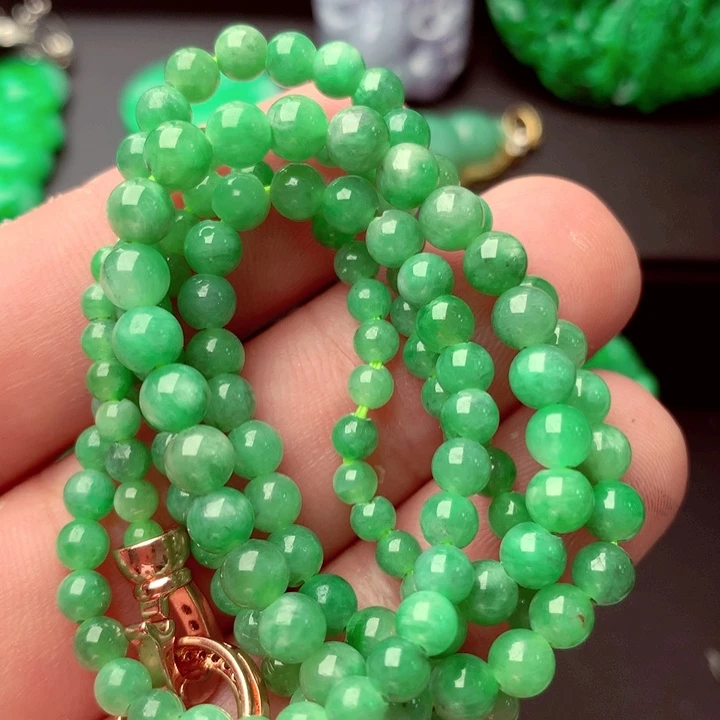 翡翠未镶嵌毛衣链