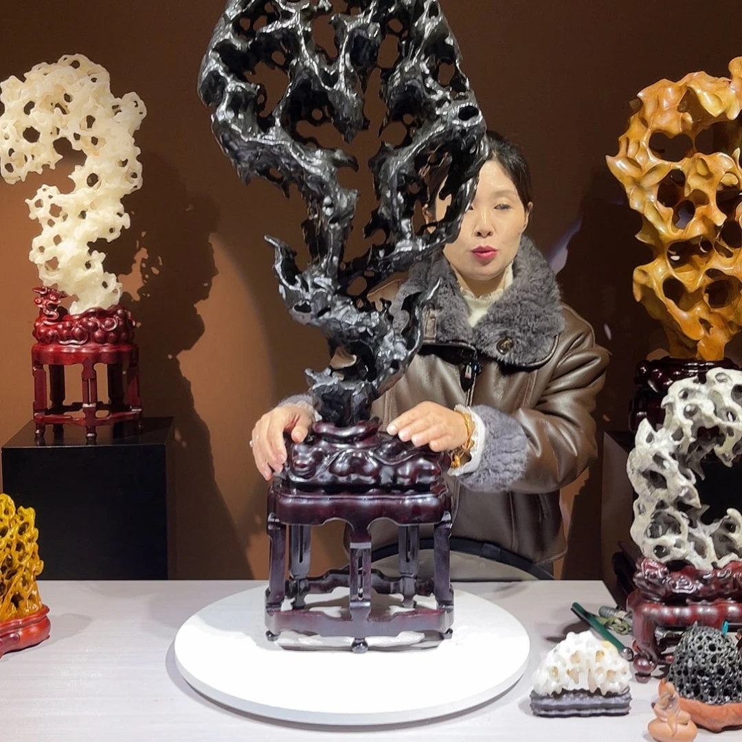 糖***豆太湖石摆件，高95宽38