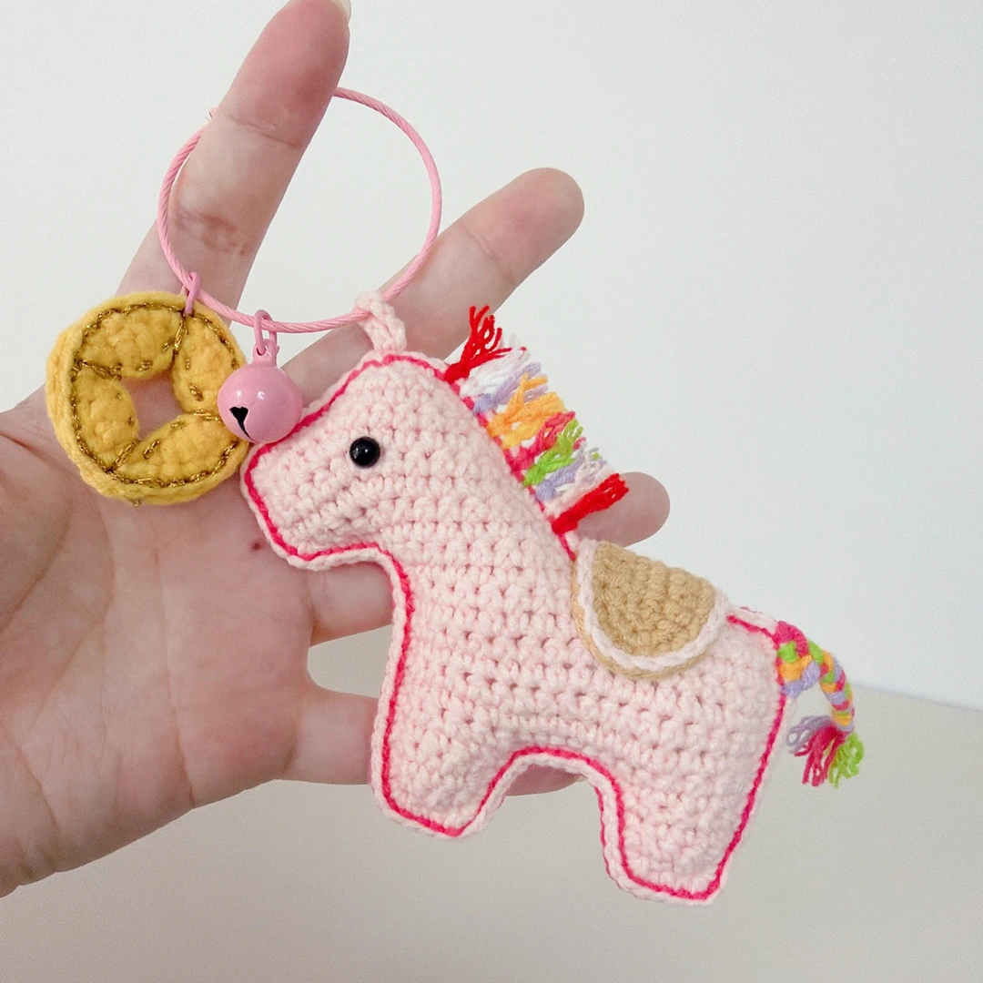 马上有钱挂件，颜色可定制。（纯手工钩织，不退不换）