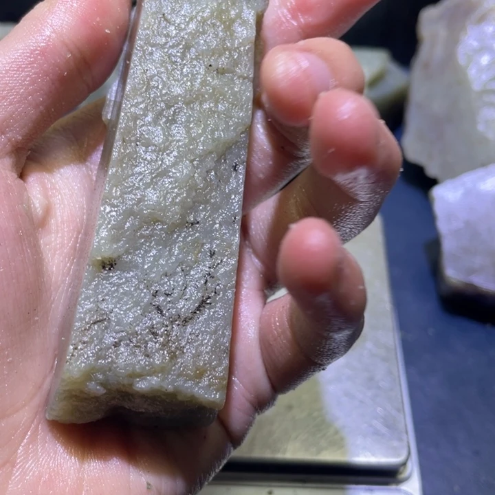 和田玉未镶嵌珠宝半成品