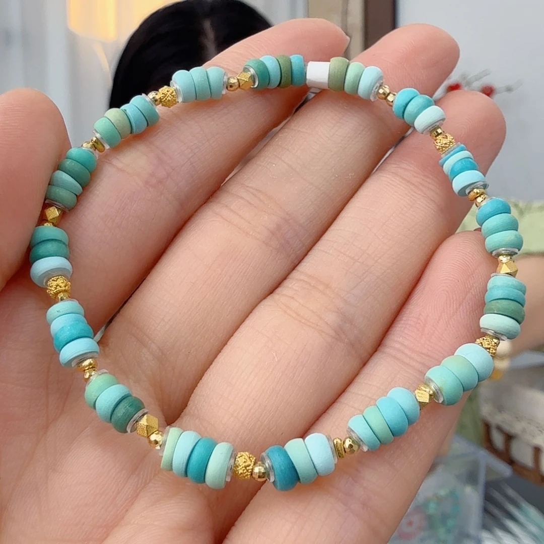 绿松石18K金镶嵌挂件