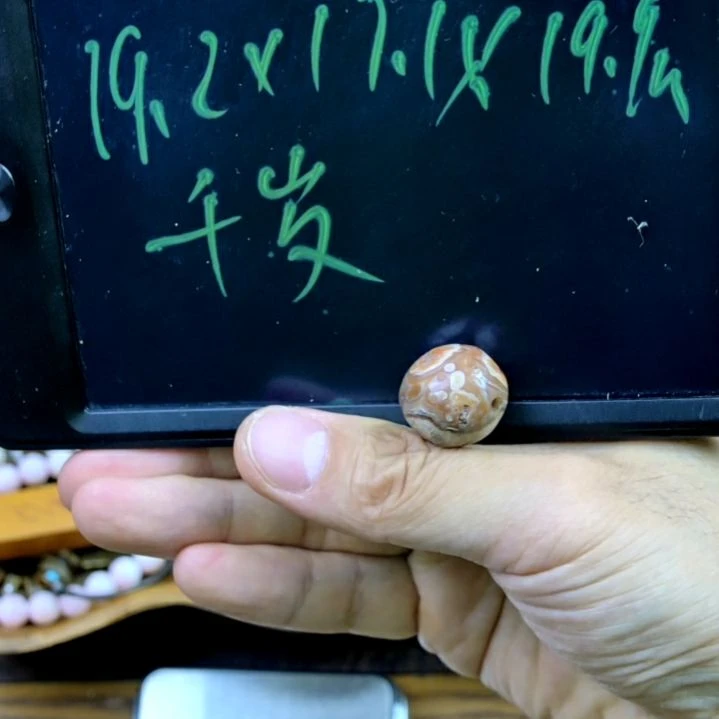 玛瑙/玉髓颈饰未镶嵌d4nx49i1y4j2n0