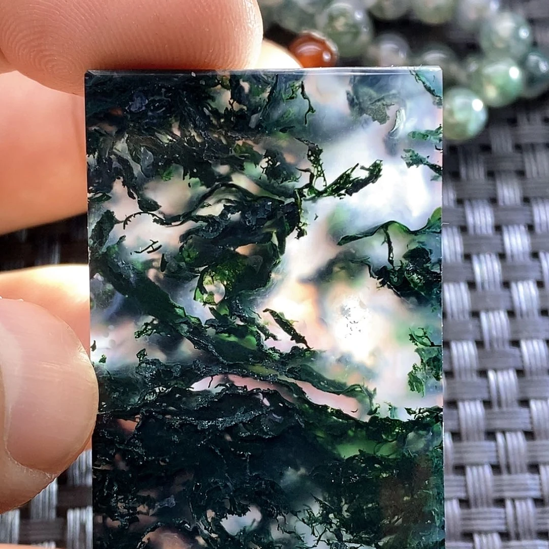 未镶嵌颈饰玛瑙/玉髓?****单