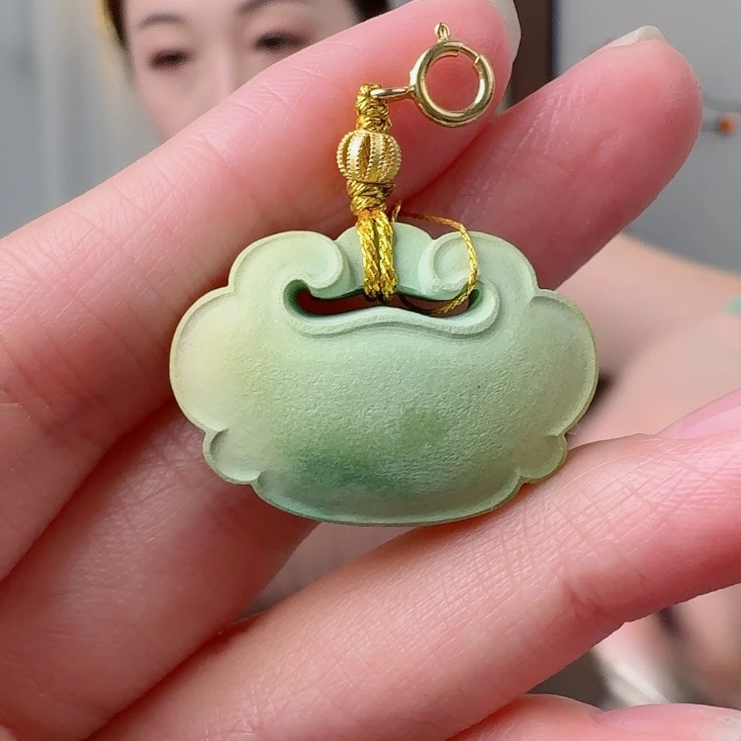 乐***劉绿松石18K金镶嵌珠宝奇石