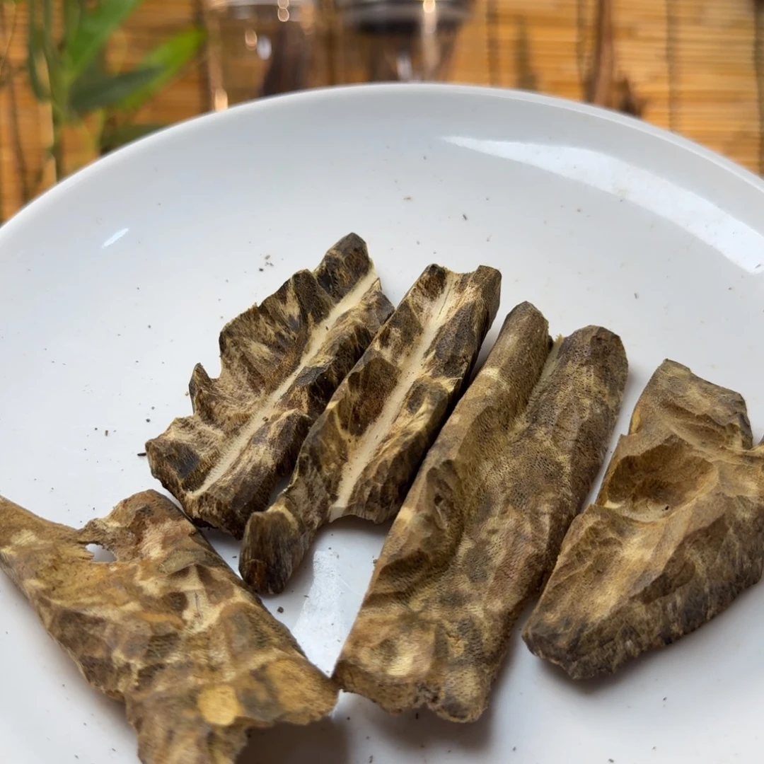 沉香碎屑沉香沉香包头41g