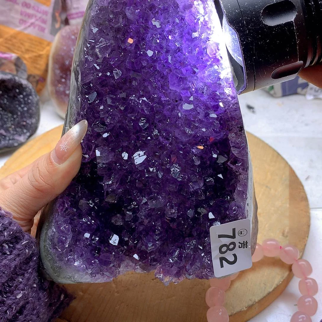 紫晶大型摆件（非配饰）未镶嵌