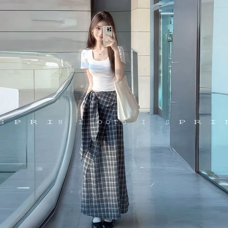 C325+C326夏季绝美气质白色t恤上衣显瘦格纹半身裙洋气减龄套装