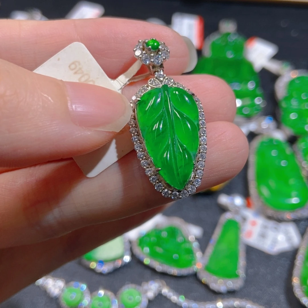 翡翠银S925镶嵌吊坠(不含链)