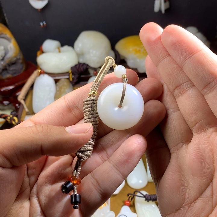 和田玉未镶嵌挂件