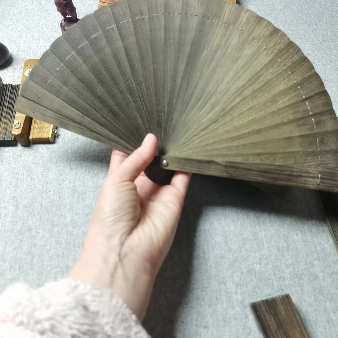 金丝楠金丝楠木16CM阴沉绿折扇