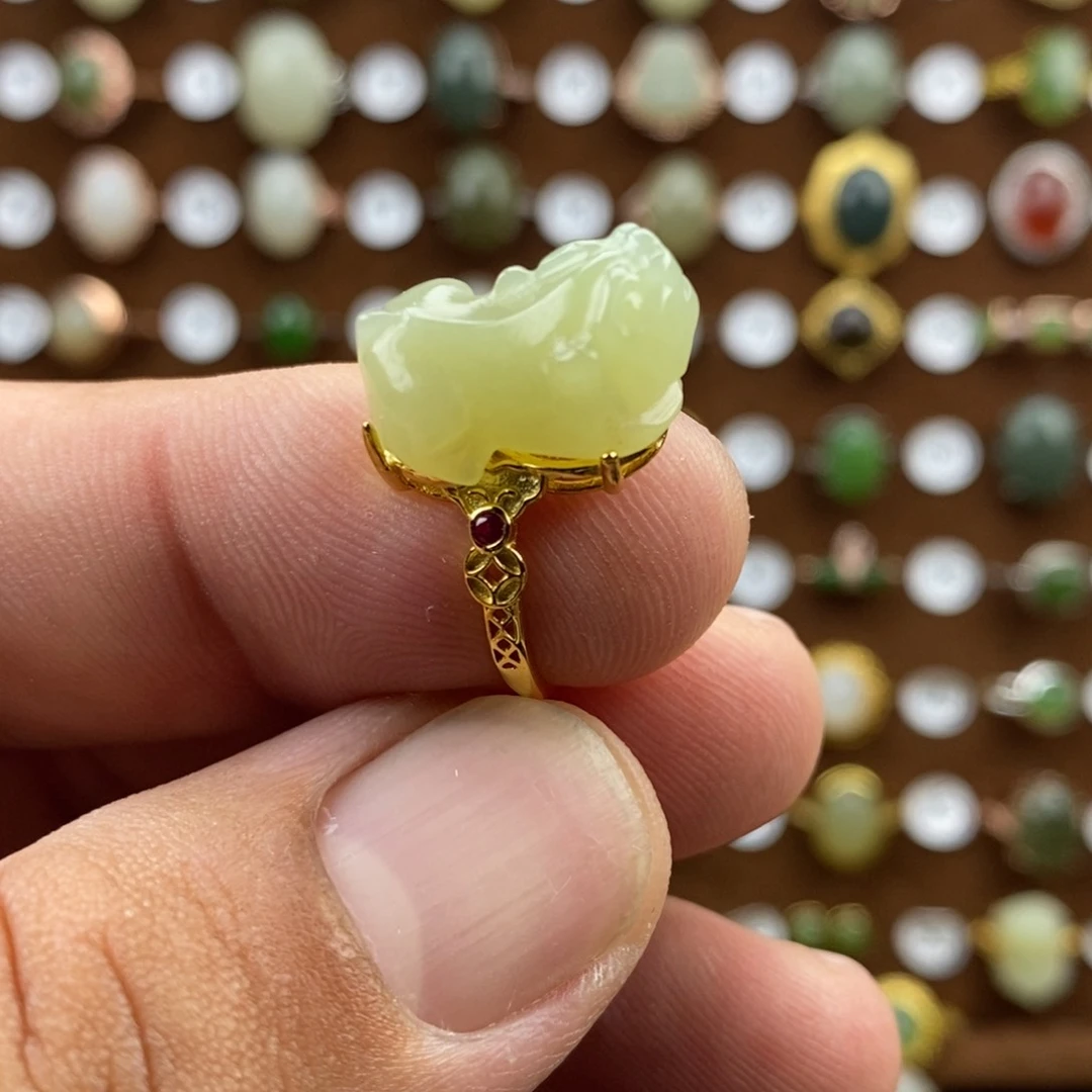 和田玉（黄玉）戒指银S925镀金镶嵌