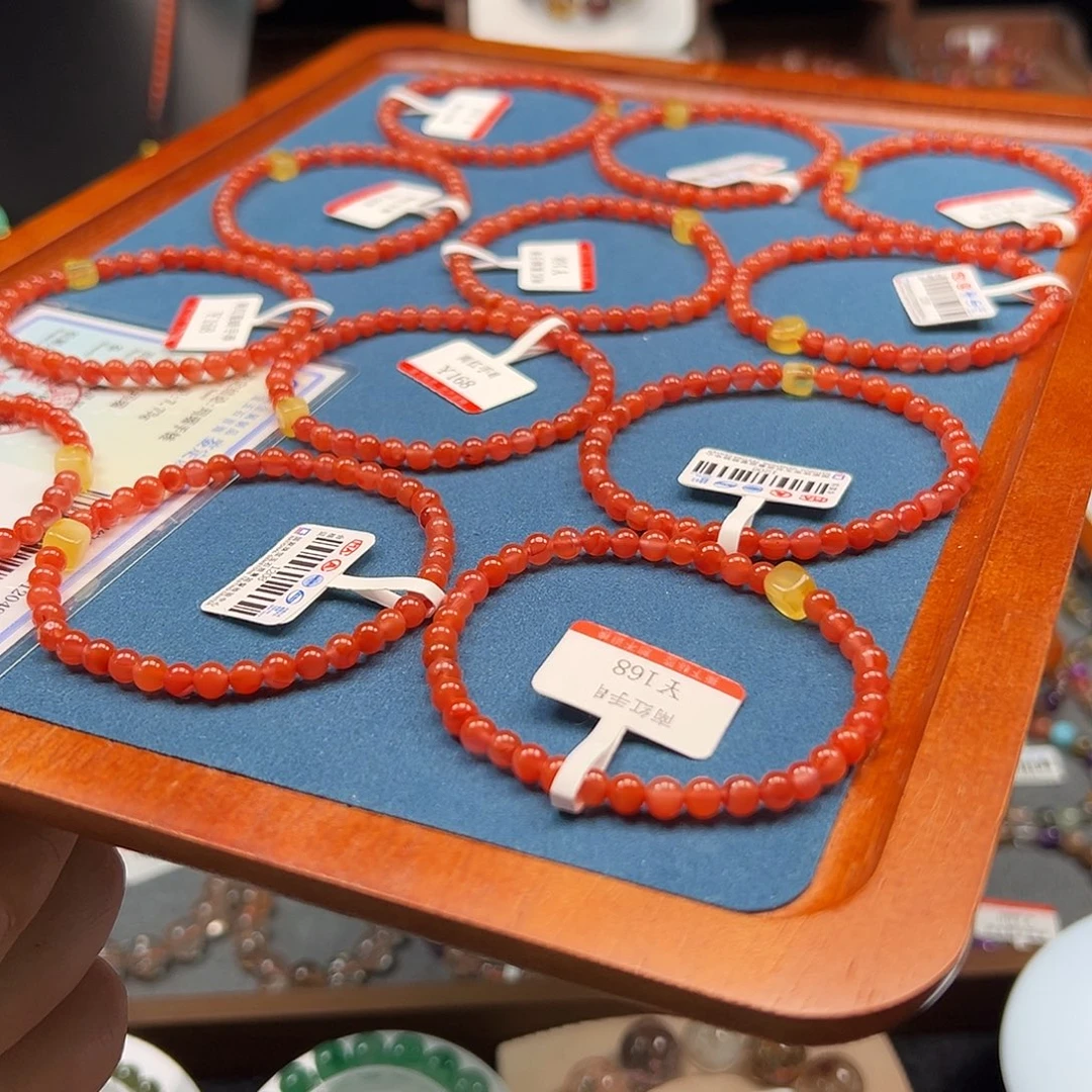 南红玛瑙未镶嵌手链