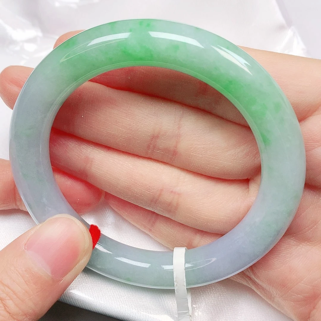 翡翠手镯未镶嵌抖音761