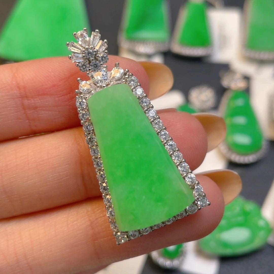 翡翠银S925镶嵌颈饰