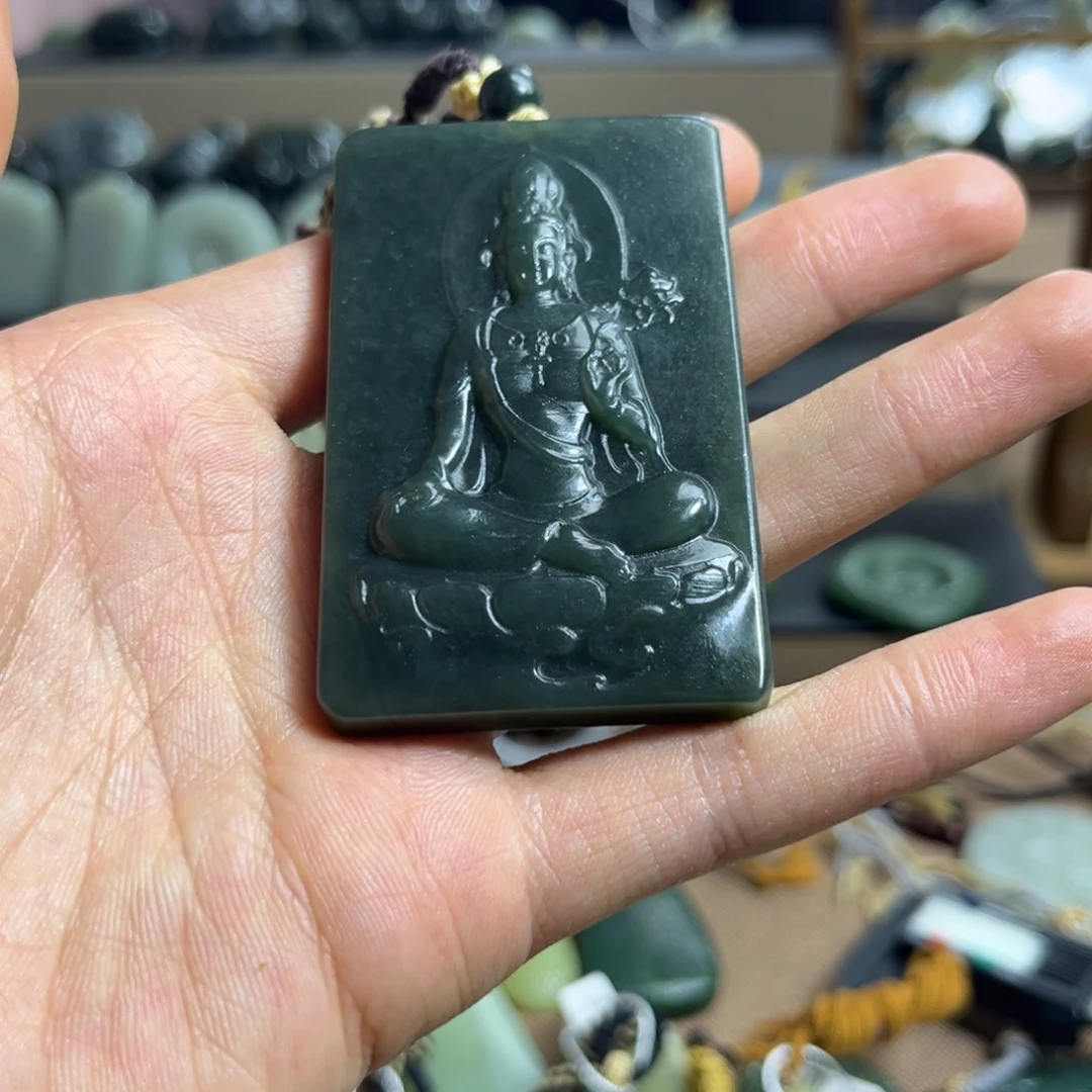 和田玉（糖玉）未镶嵌颈饰