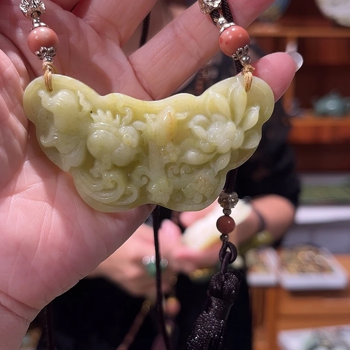 未镶嵌岫玉毛衣链
