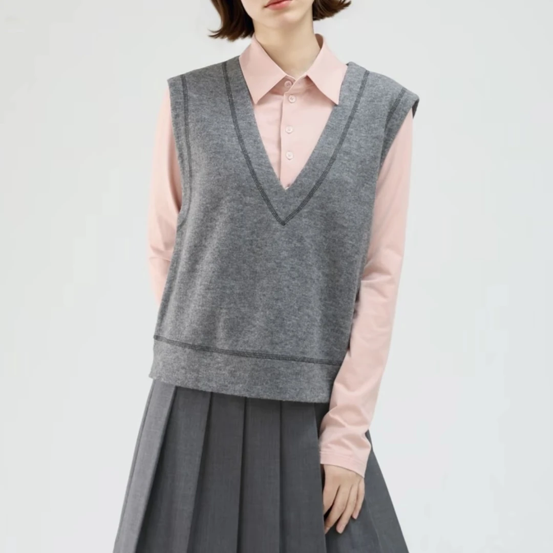 女装商场同款2025新款时尚百搭v领绵羊毛背心宽松无袖上衣1301066