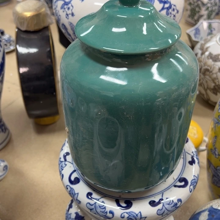 瓷片微瑕。。。。。。。。。。。。。。。。。