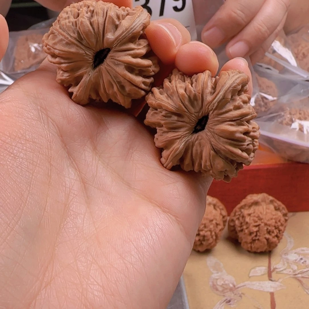 文玩核桃吊坠楼子38-379