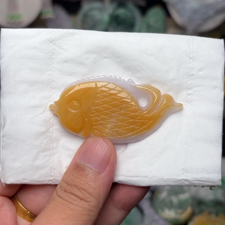 翡翠未镶嵌颈饰吊坠