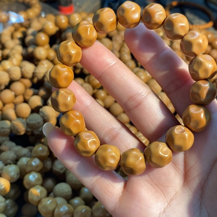 猴头核桃手串S****g反油奶酪