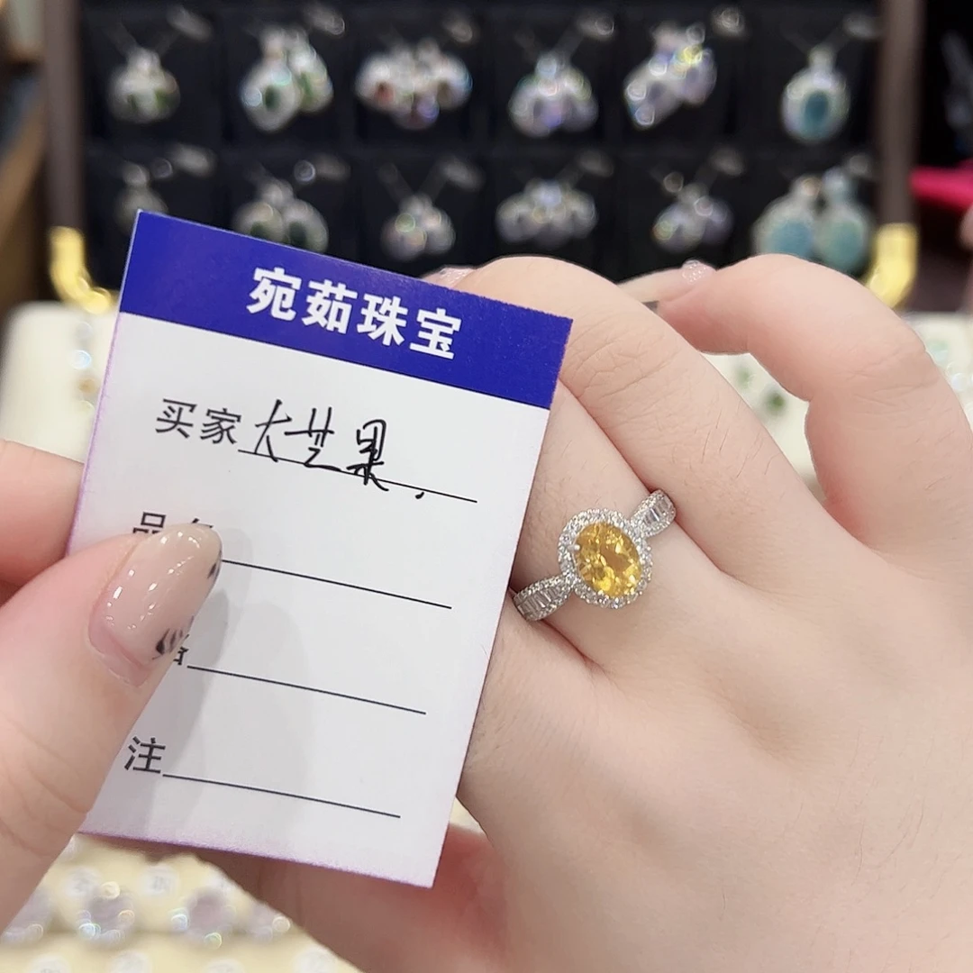 大****银S925镶嵌戒指水晶