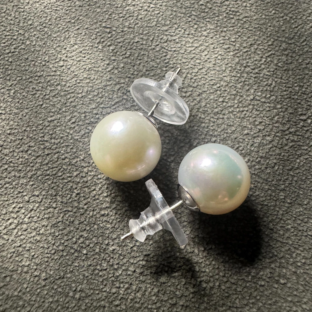 【经典百搭】天然淡水珍珠10-11mm近圆强光白色耳钉耳环