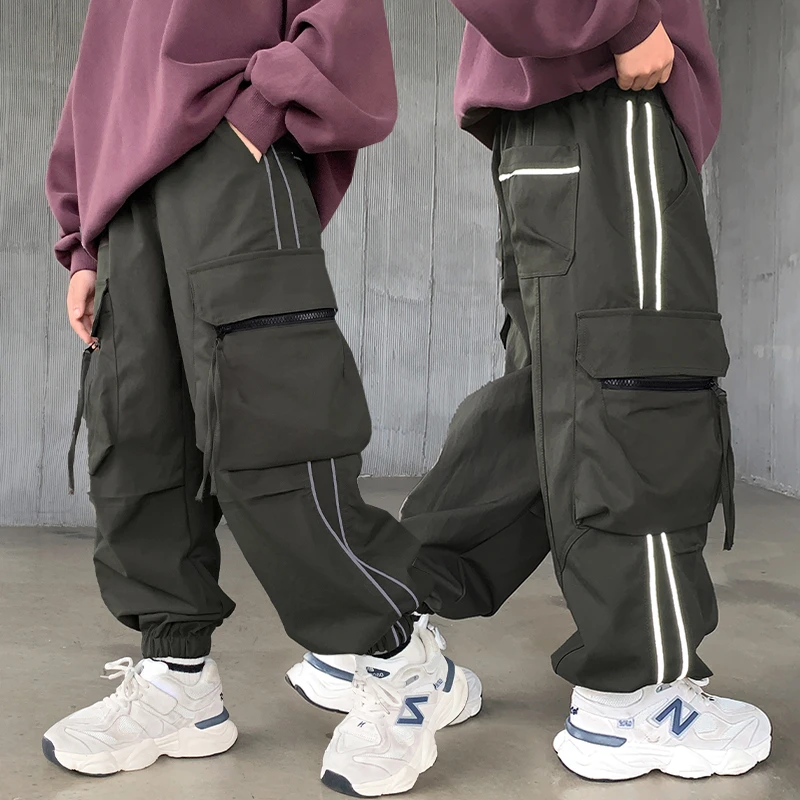 男童春秋裤子2025新款儿童宽松束脚裤中大童炸街男孩休闲工装裤潮