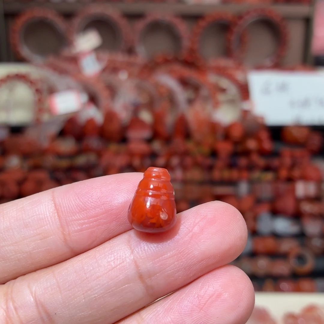 南红玛瑙未镶嵌颈饰三通卡10