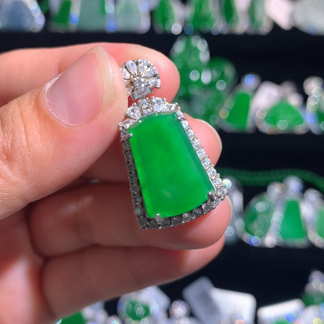 【闪购商品】翡翠银S925镶嵌颈饰天然翡翠