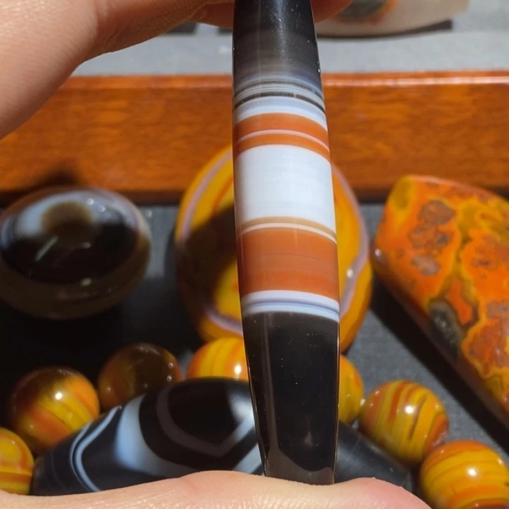 玛瑙/玉髓未镶嵌颈饰