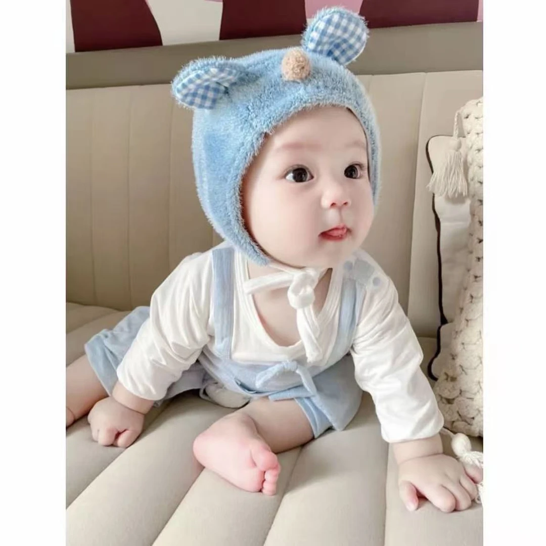 婴幼儿连体分体衣服