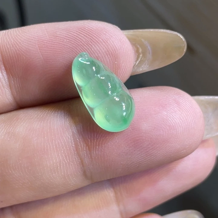 定制翡翠未镶嵌豆子