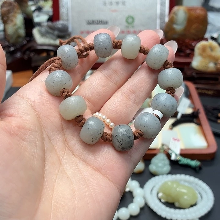 和田玉未镶嵌手链