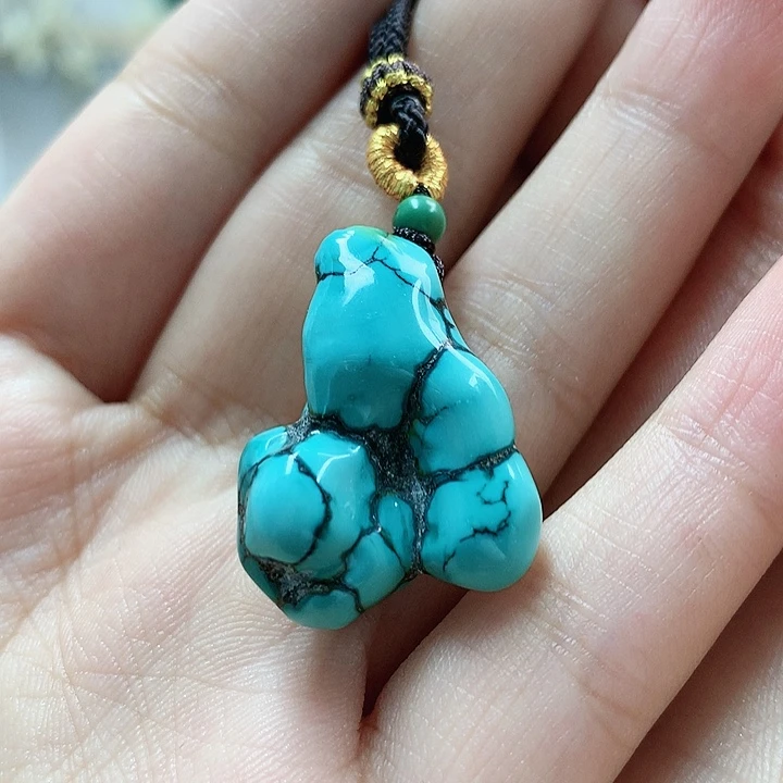 未镶嵌绿松石珠宝奇石