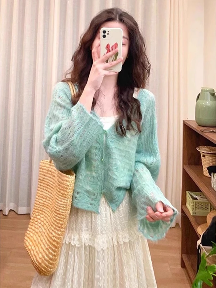 开春搭配一整套温柔风高级感小香风连衣裙气质甜美春游两件套装