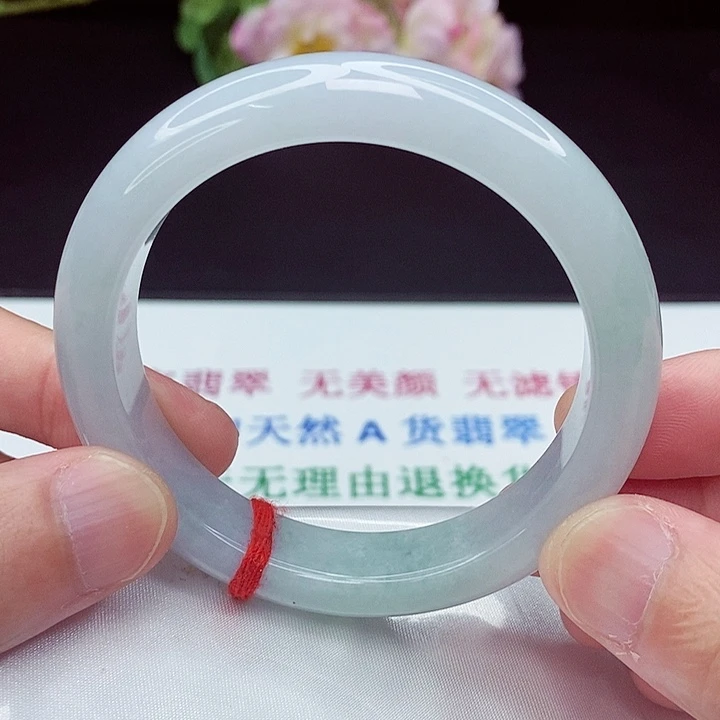 翡翠手镯未镶嵌58圈
