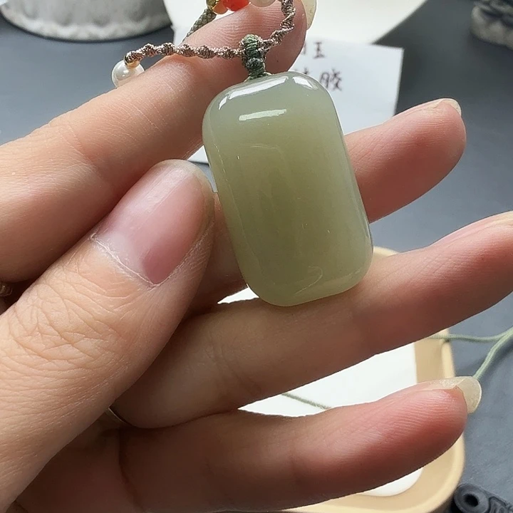 颈饰未镶嵌和田玉44