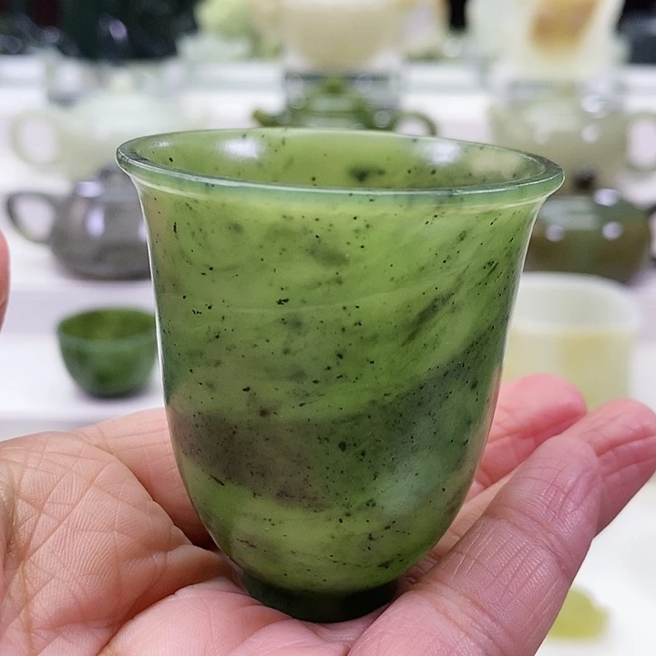 未镶嵌和田玉挂件茶杯60m l