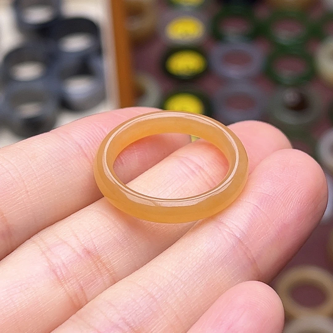 星***眠和田玉未镶嵌戒指