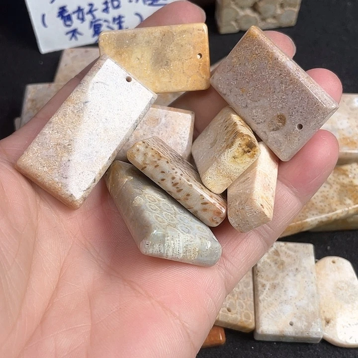 硅化珊瑚（珊瑚玉）吊坠(不含链)未镶嵌澄**Ꮤ