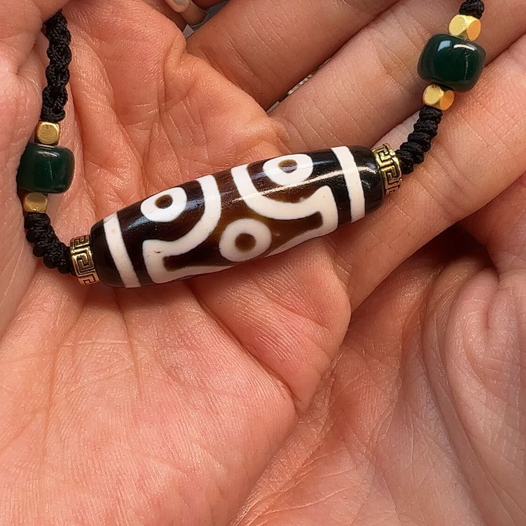 玛瑙/玉髓未镶嵌珠宝半成品超**?