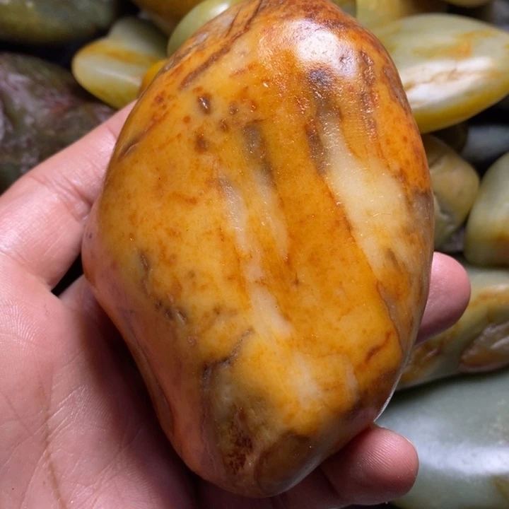 未镶嵌和田玉（糖玉）挂件