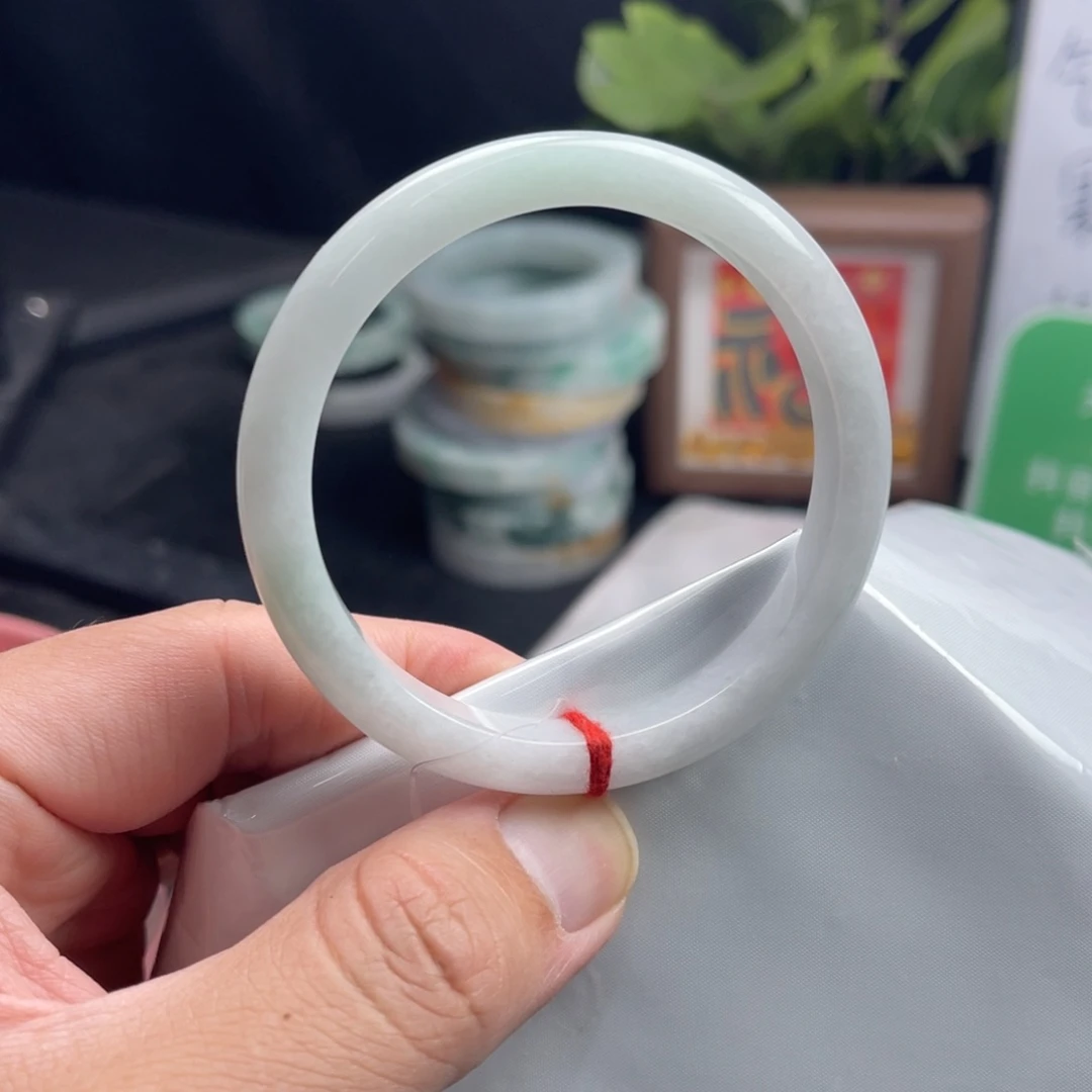 翡翠未镶嵌手镯58正圈