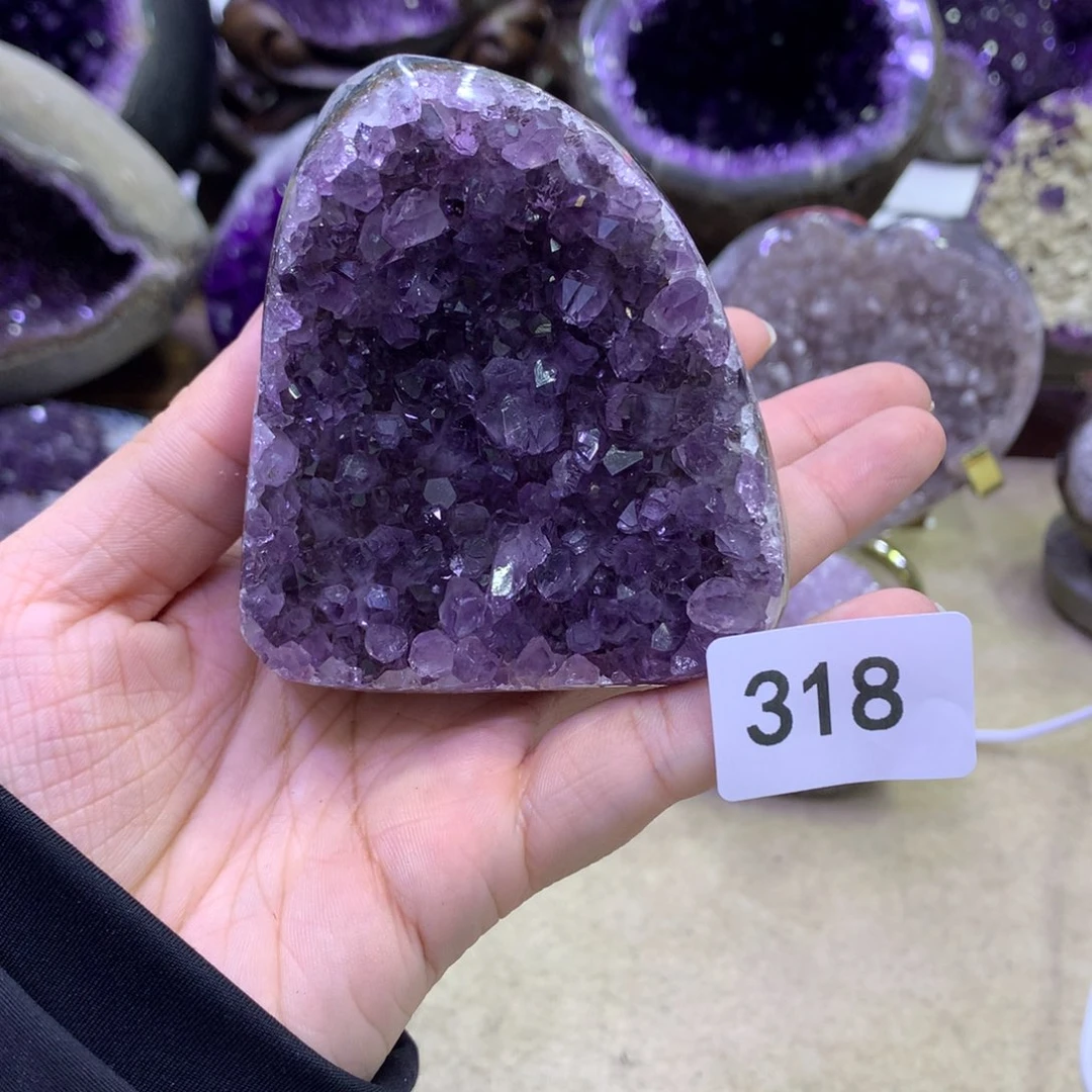 大型摆件（非配饰）紫晶未镶嵌