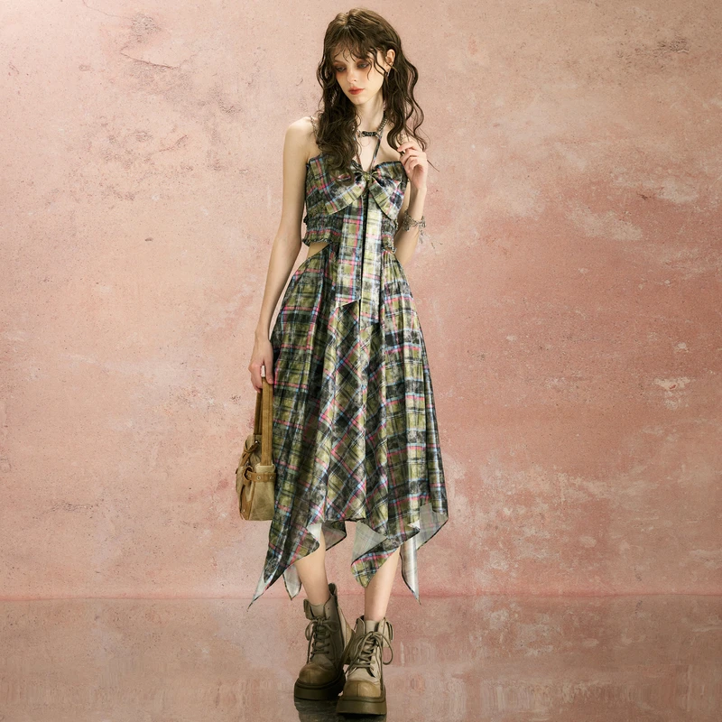 【商场同款】PHORM夏季新款甜酷风高腰吊带连衣裙女Q03702426