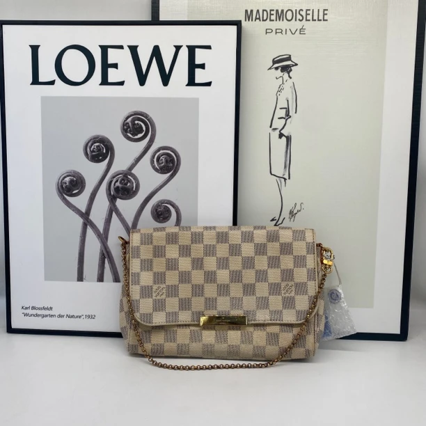 修复品LouisVuitton /路易威登白棋盘格 大号挚爱单肩斜挎包