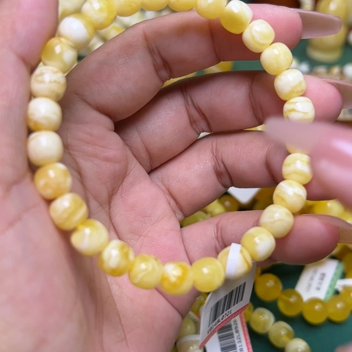 蜜蜡未镶嵌珠宝奇石