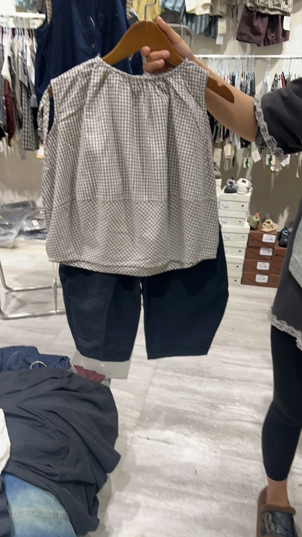 新款春款搭配上衣灯笼裤